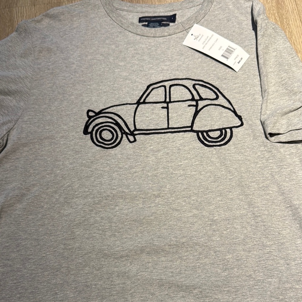 Gray Graphic Tee with Car Design